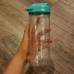 NIB Masontops glass water bottle with cover